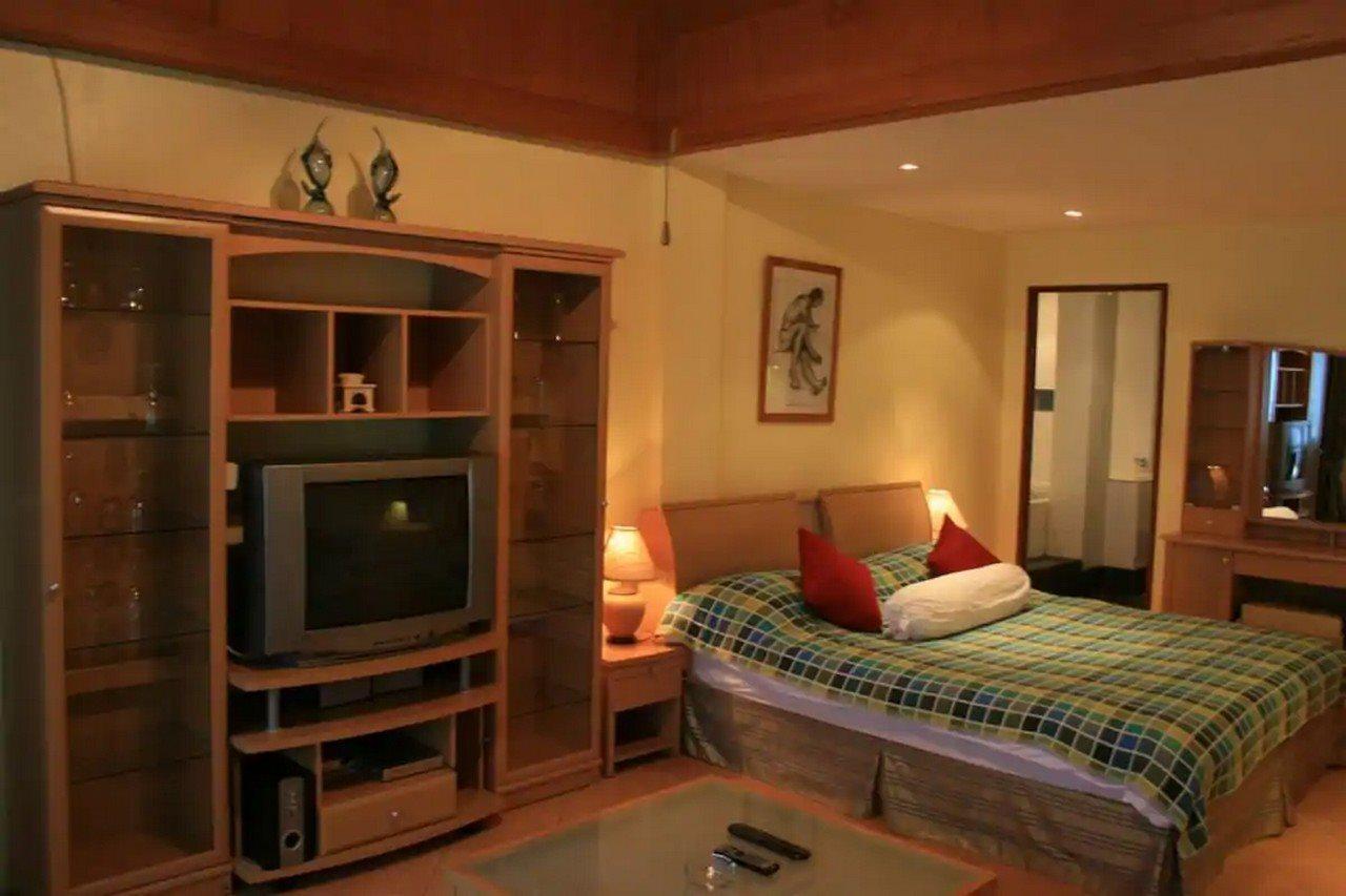 Aquarius Gay Guesthouse & Sauna Patong Exterior foto